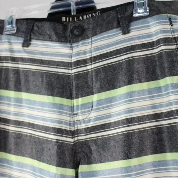 Men's BILLABONG Shorts - Picture 2 of 6